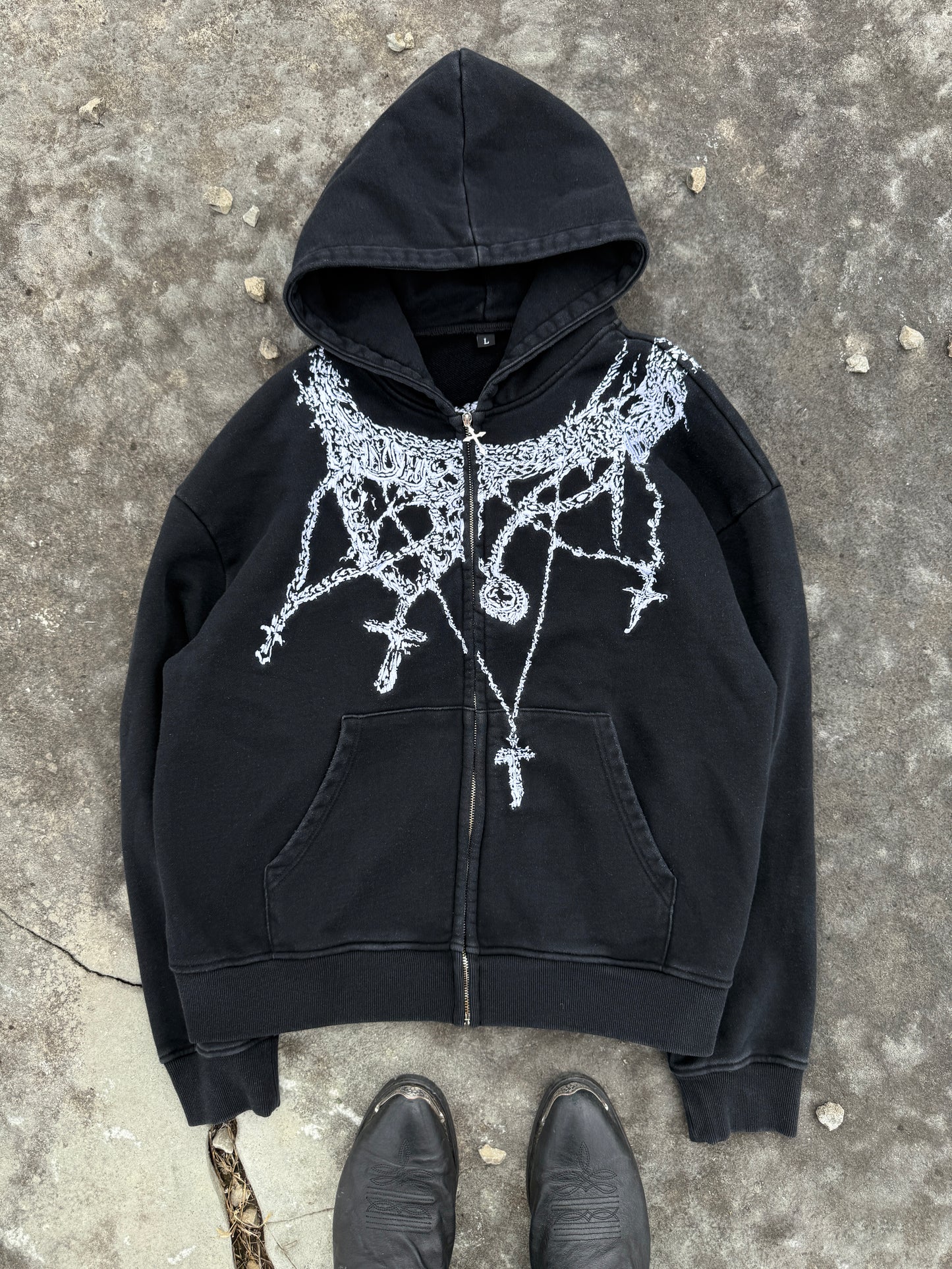 Breaking Chains Zip-Up (Black/White)