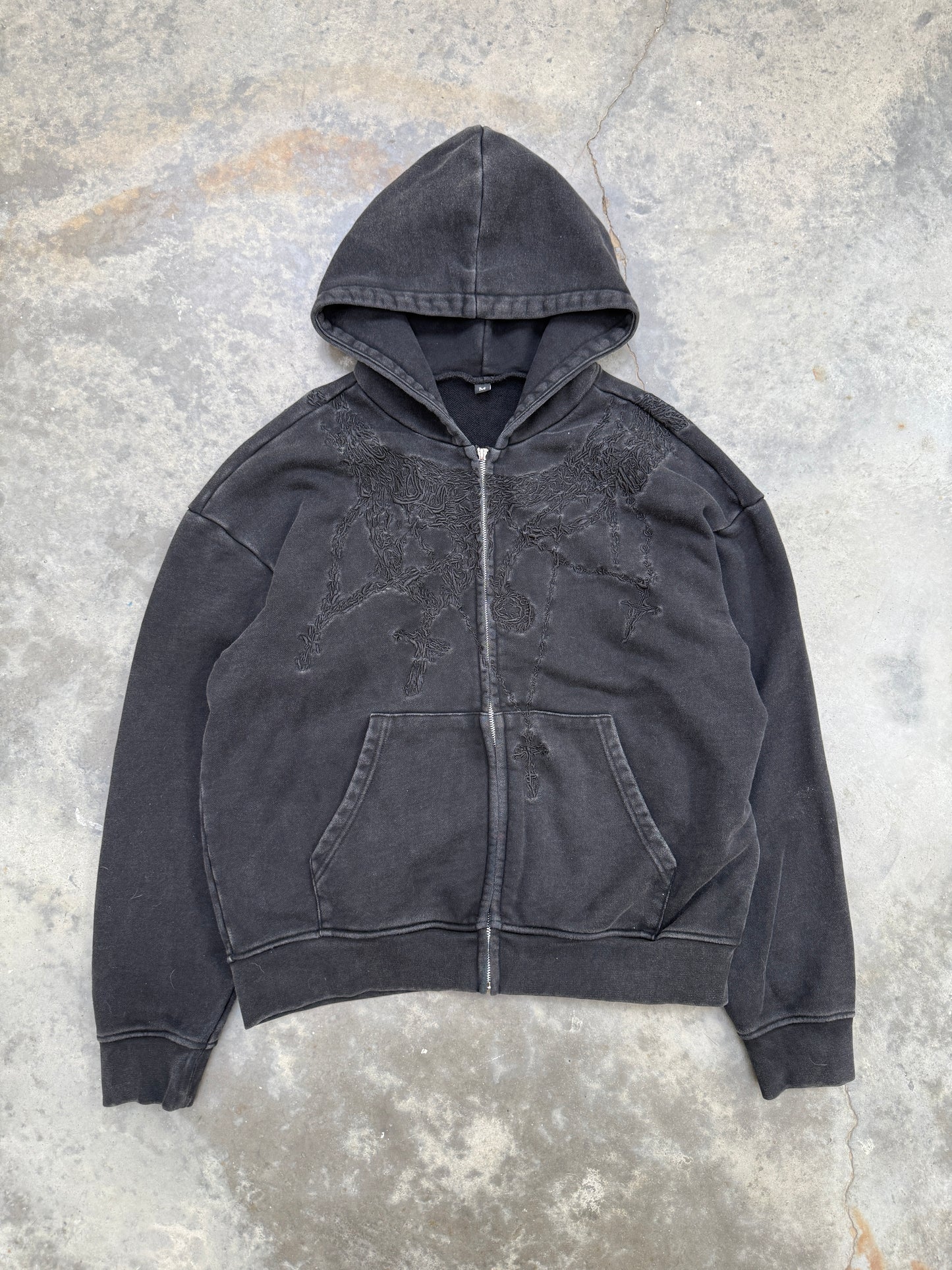 Breaking Chains Zip-up (Black/Black)