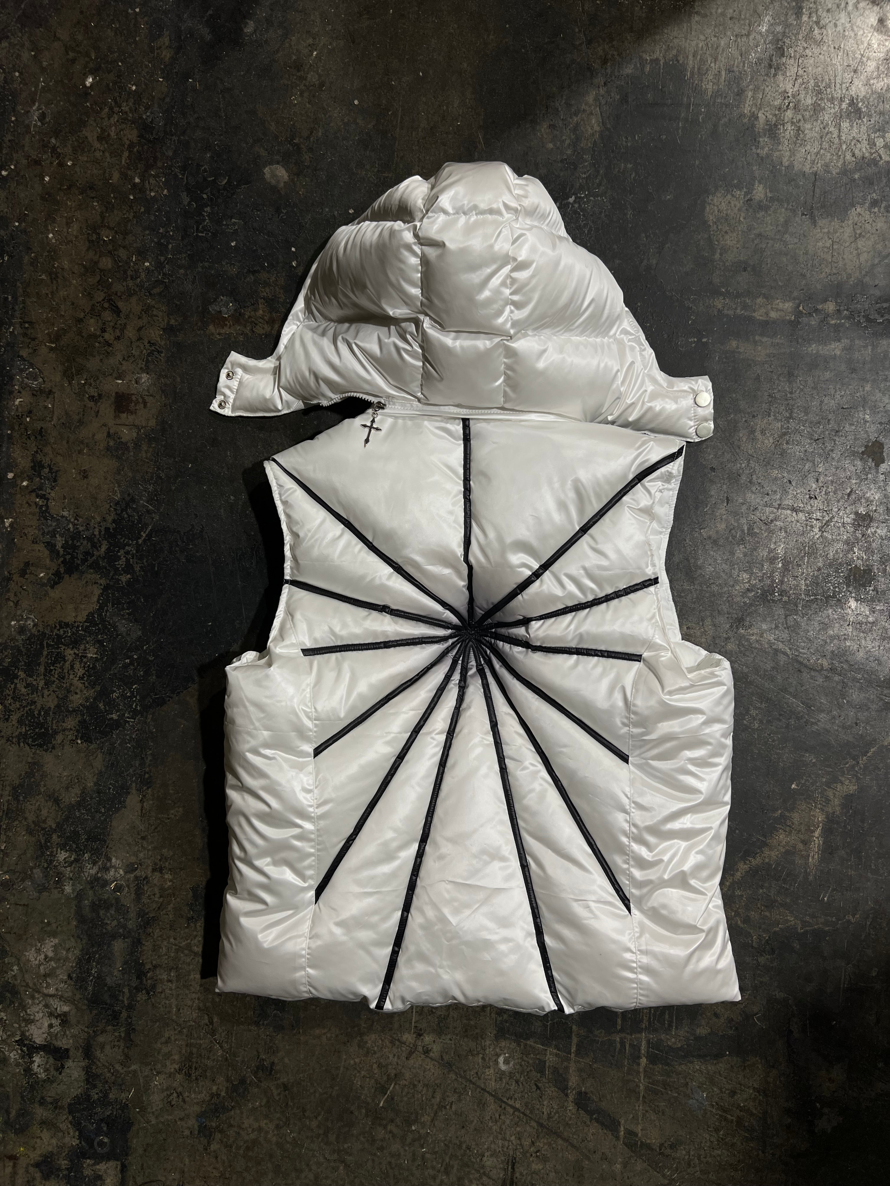 ‘Seraphim’Puffer Vest (White)